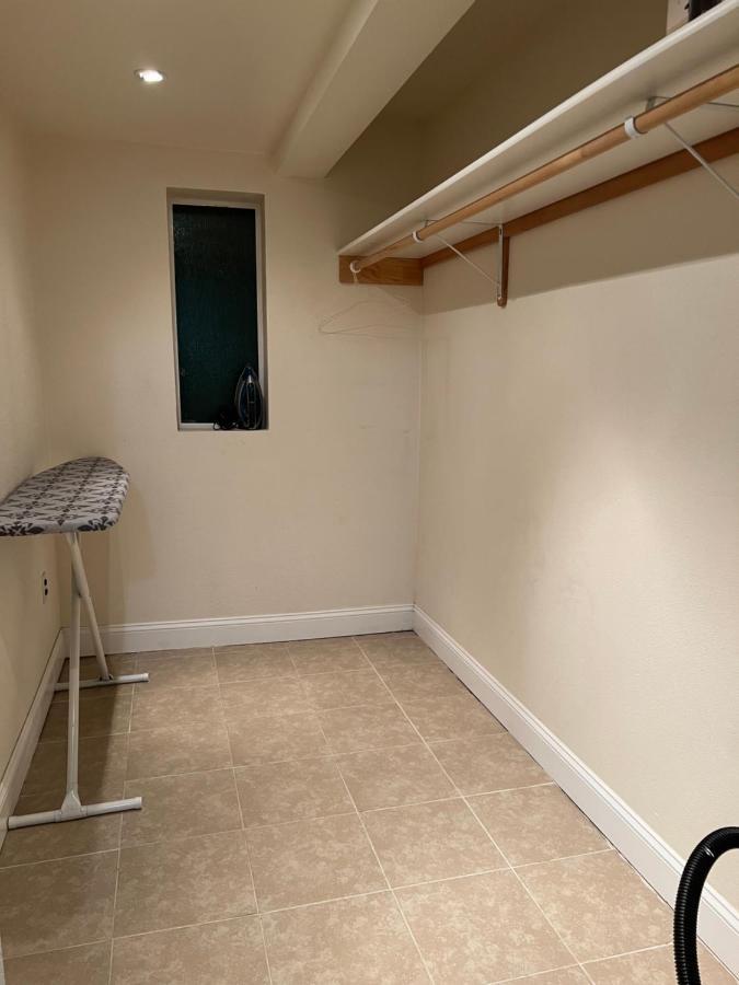 Near Airport Guest Suite Anchorage Exterior photo